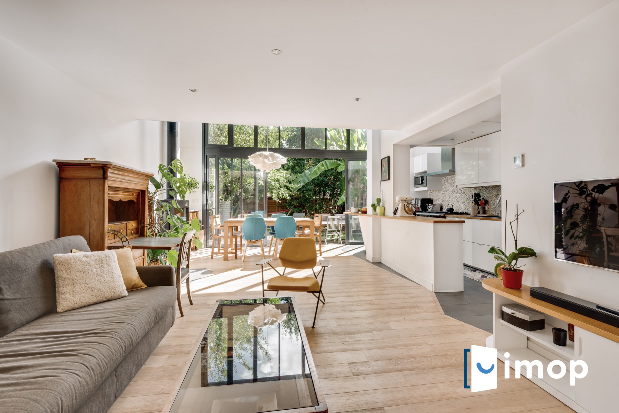 Rare sur le secteur BOURG-LA-REINE – MAISON CONTEMPORAINE – JARDIN – 3 CHAMBRES – BUREAU – STATIONNEMENT