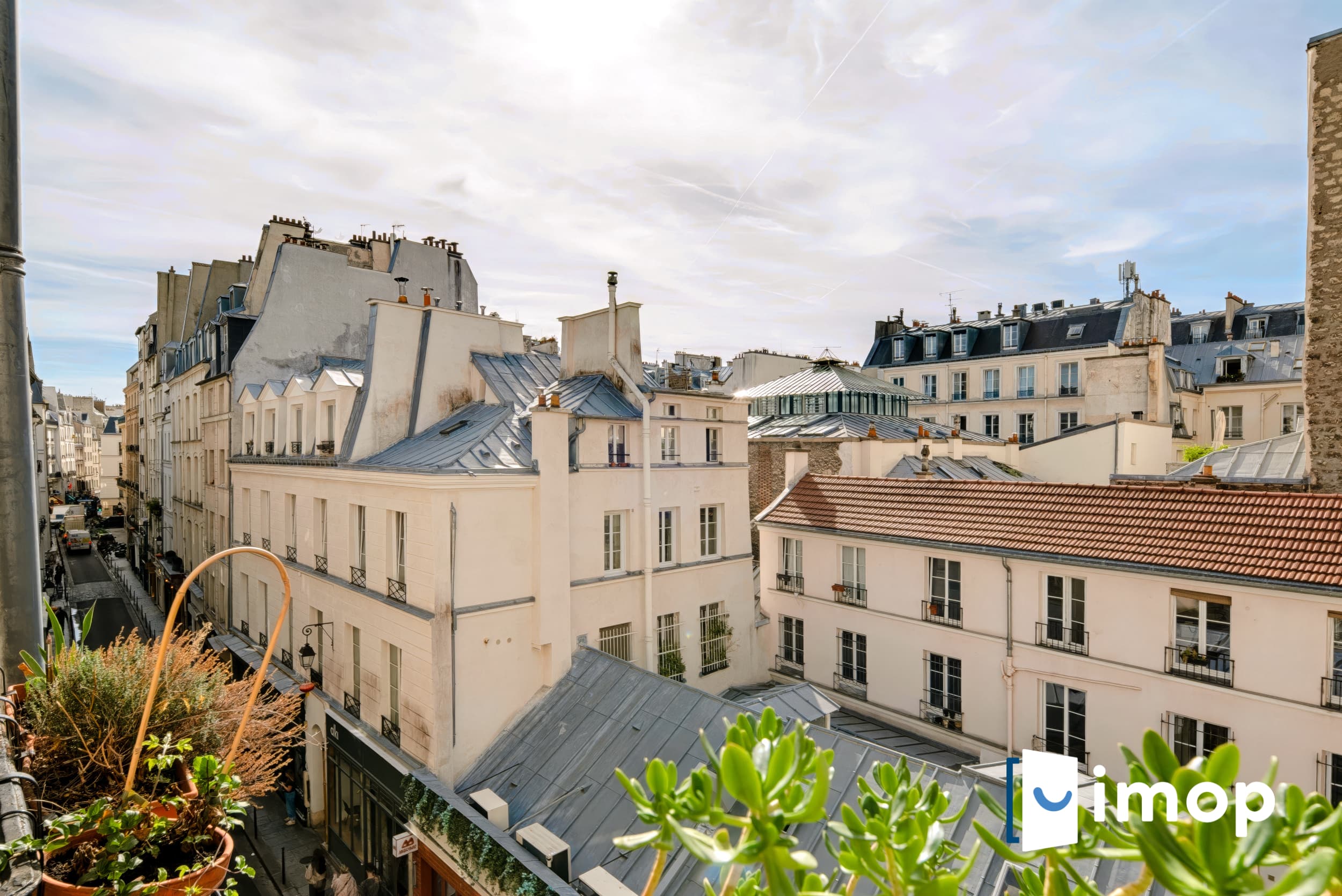 Beau Duplex de 74 m2 dans le Marais